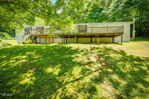 333 Jenkins Hollow Road Elizabethton Tn 37643, Elizabethton, TN 37643