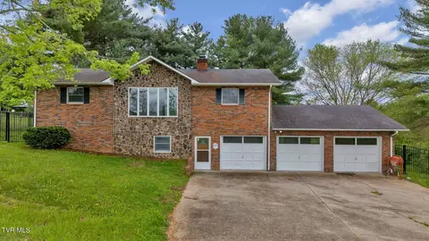 107 Watterson Gap Road Surgoinsville Tn 37873, Surgoinsville, TN 37873