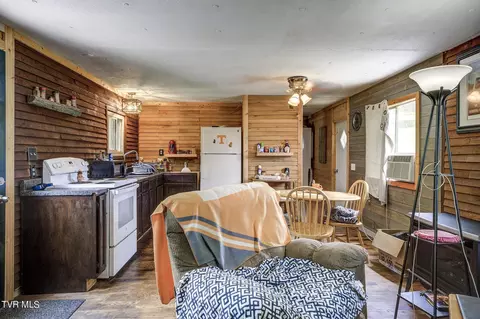 Other - 206 Oak Street Erwin Tn 37650, Erwin, TN 37650 photo 2 of 5
