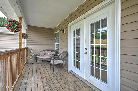 Exterior - 19529 Snaffle Bit Lane Bristol Va 24202, Bristol, VA 24202 photo 13 of 24