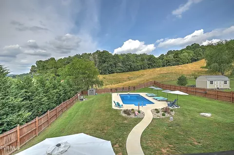 Exterior - 19529 Snaffle Bit Lane Bristol Va 24202, Bristol, VA 24202 photo 10 of 24