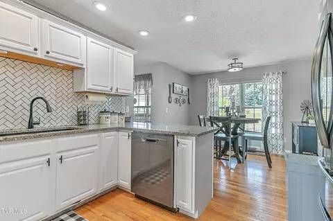 Kitchen - 19529 Snaffle Bit Lane Bristol Va 24202, Bristol, VA 24202 photo 1 of 7