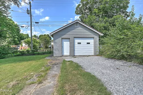 309 Delaware Street Johnson City Tn 37604, Johnson City, TN 37604 photo 28