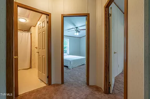 303 Offset Road Bristol Tn 37620, Bristol, TN 37620 photo 8
