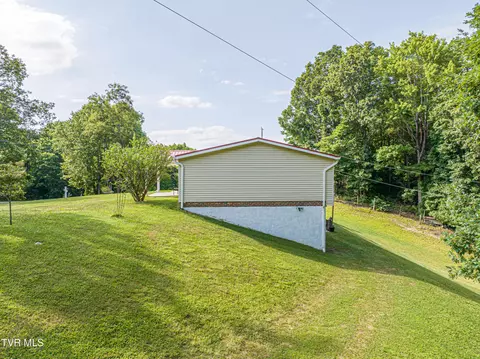 303 Offset Road Bristol Tn 37620, Bristol, TN 37620 photo 44