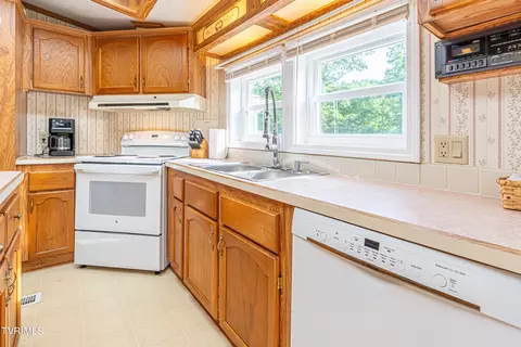 303 Offset Road Bristol Tn 37620, Bristol, TN 37620 photo 19