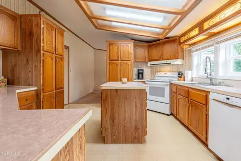 303 Offset Road Bristol Tn 37620, Bristol, TN 37620 photo 18