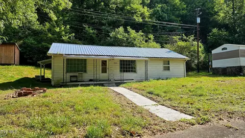 9833 Norton Coeburn Road Coeburn Va 24230, Coeburn, VA 24230
