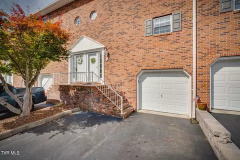 204 E Mountain View Road 25 Johnson City Tn 37601, Johnson City, TN 37601