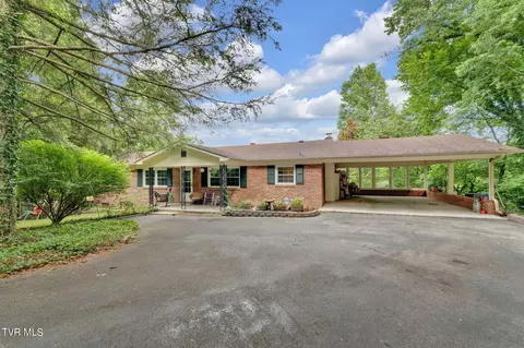103 Skytrail Circle Bristol Tn 37620, Bristol, TN 37620
