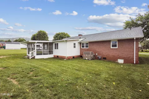 Exterior - 705 9th Street Erwin Tn 37650, Erwin, TN 37650 photo 8 of 9