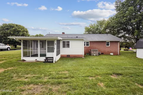 Exterior - 705 9th Street Erwin Tn 37650, Erwin, TN 37650 photo 6 of 9