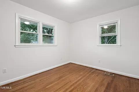 Bedroom - 705 9th Street Erwin Tn 37650, Erwin, TN 37650 photo 7 of 7