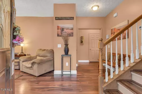 Entry Way - 2706 Shawnee Avenue E Big Stone Gap Va 24219, Big Stone Gap, VA 24219 photo 1 of 2