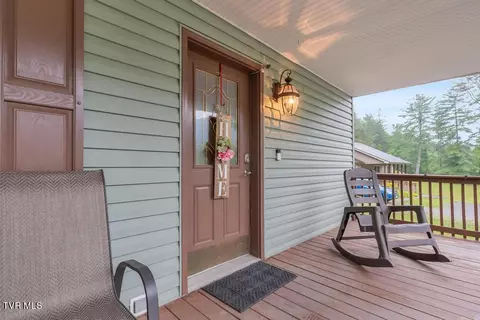 Exterior - 2706 Shawnee Avenue E Big Stone Gap Va 24219, Big Stone Gap, VA 24219 photo 1 of 4