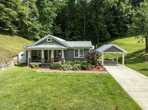 119 Suncrest Drive Roan Mountain Tn 37687, Roan Mountain, TN 37687
