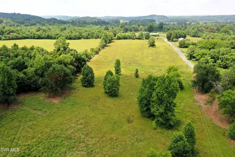 13 Deerwood Road Greeneville Tn 37743, Greeneville, TN 37743