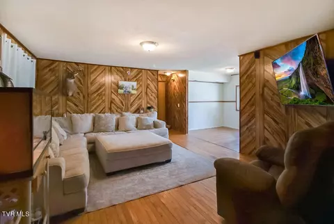 250 Linville Road Erwin Tn 37650, Erwin, TN 37650 photo 3