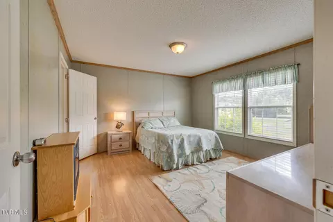 210 Clark Road Bristol Tn 37620, Bristol, TN 37620 photo 16