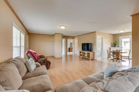 210 Clark Road Bristol Tn 37620, Bristol, TN 37620 photo 8