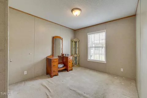 210 Clark Road Bristol Tn 37620, Bristol, TN 37620 photo 25