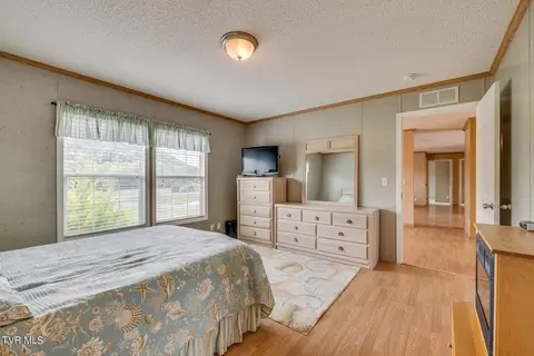 210 Clark Road Bristol Tn 37620, Bristol, TN 37620 photo 17