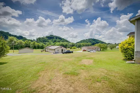 210 Clark Road Bristol Tn 37620, Bristol, TN 37620 photo 31
