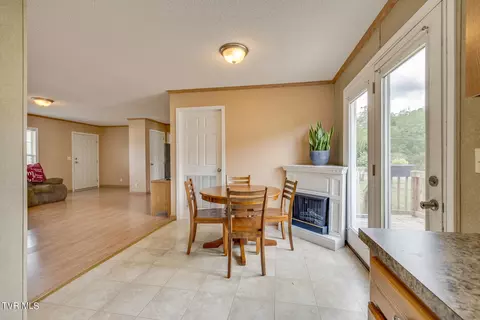 210 Clark Road Bristol Tn 37620, Bristol, TN 37620 photo 10