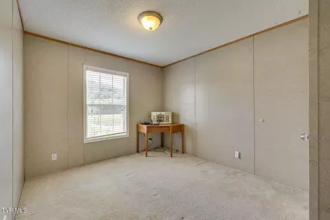 210 Clark Road Bristol Tn 37620, Bristol, TN 37620 photo 22
