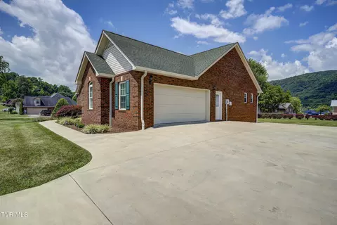 Other - 203 Old Farm Road Erwin Tn 37650, Erwin, TN 37650 photo 2 of 11