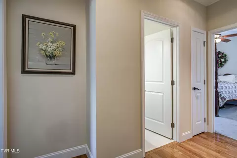 Entry Way - 203 Old Farm Road Erwin Tn 37650, Erwin, TN 37650 photo 3 of 3