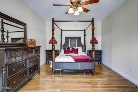 Bedroom - 203 Old Farm Road Erwin Tn 37650, Erwin, TN 37650 photo 1 of 5