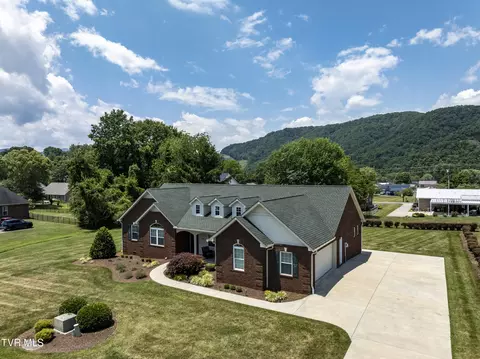 View/Area - 203 Old Farm Road Erwin Tn 37650, Erwin, TN 37650 photo 1 of 8