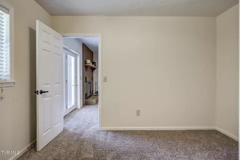 360 Crouch Road Johnson City Tn 37615, Johnson City, TN 37615 photo 49