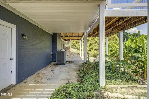360 Crouch Road Johnson City Tn 37615, Johnson City, TN 37615 photo 19