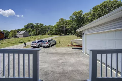360 Crouch Road Johnson City Tn 37615, Johnson City, TN 37615 photo 11