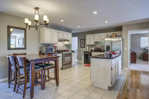 360 Crouch Road Johnson City Tn 37615, Johnson City, TN 37615 photo 21
