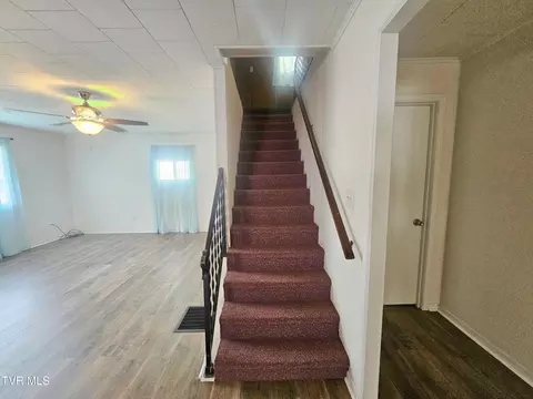 Entry Way - 5643 Freeman Road Wise Va 24293, Wise, VA 24293 photo 3 of 5