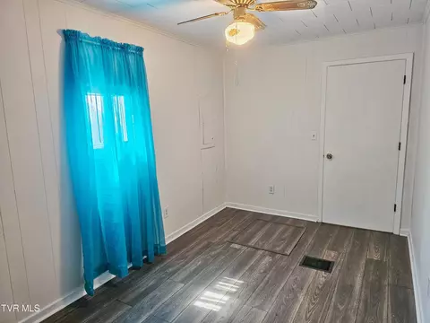 Bedroom - 5643 Freeman Road Wise Va 24293, Wise, VA 24293 photo 2 of 4