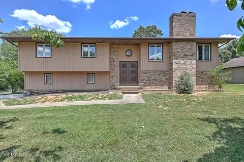 2210 Nave Drive Johnson City Tn 37601, Johnson City, TN 37601