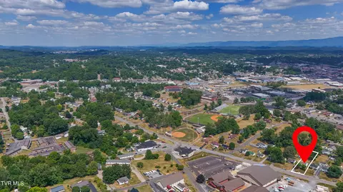 View/Area - 724 Randolph Street Bristol Va 24201, Bristol, VA 24201 photo 3 of 8