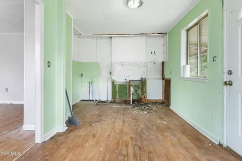 Other - 724 Randolph Street Bristol Va 24201, Bristol, VA 24201 photo 7 of 8