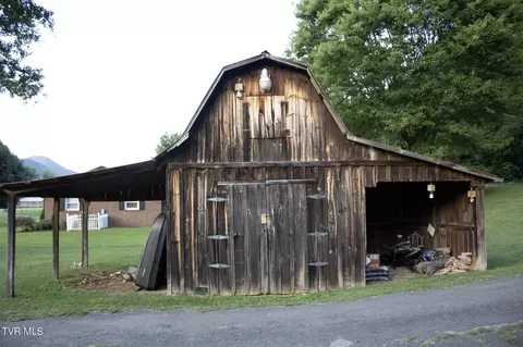 3026 Temple Hill Road Erwin Tn 37650, Erwin, TN 37650 photo 9