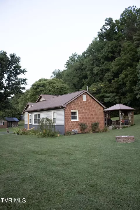 3026 Temple Hill Road Erwin Tn 37650, Erwin, TN 37650 photo 17