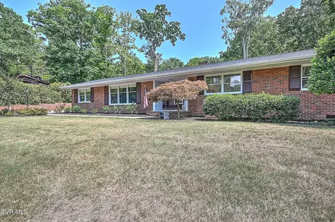 4519 Brookridge Drive Kingsport Tn 37664, Kingsport, TN 37664