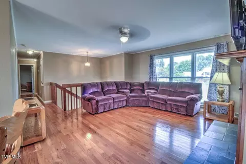 245 Plainview Heights Circle Greeneville Tn 37745, Greeneville, TN 37745 photo 5