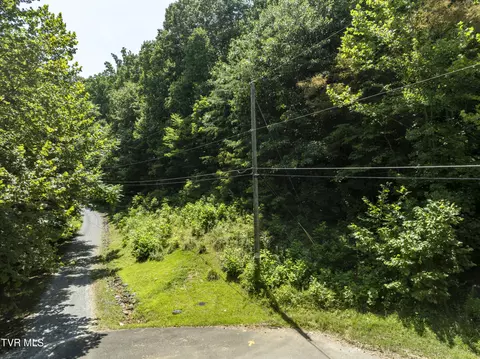 tbd Asher Court Elizabethton Tn 37643, Elizabethton, TN 37643