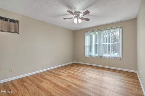 107 Mountain View Circle Hampton Tn 37658, Hampton, TN 37658 photo 14
