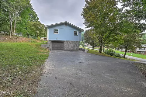 107 Mountain View Circle Hampton Tn 37658, Hampton, TN 37658 photo 6