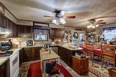 Kitchen - 108 Mountain View Circle Hampton Tn 37658, Hampton, TN 37658 photo 5 of 6